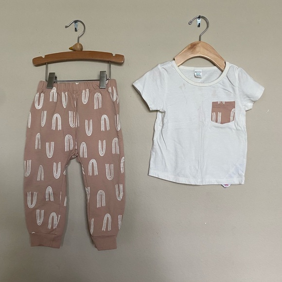 Infant PL:Baby 24 Months Rustic Rainbow 3 piece set - Picture 2 of 6